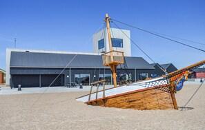 Plage à proximité, pêche sur place