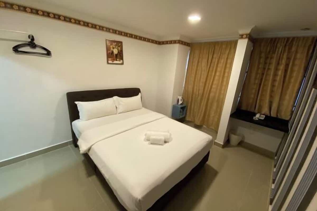 Desk, blackout curtains, iron/ironing board, free WiFi