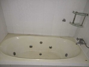 Exclusive-Zimmer | Komfortbadewanne