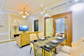 Apartment, 1 Bedroom | In-room dining - Anna Apartments - Landmark 81 (Ho Chi Minh City)