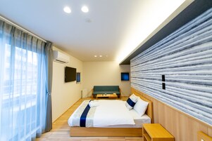 Quarto standard, para não fumantes (D) | Escrivaninha, Wi-Fi de cortesia, roupa de cama