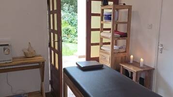Aromatherapy, hot stone massages, deep-tissue massages, Swedish massages