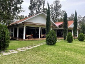 Breakfast, lunch, dinner served; local and international cuisine  - Amani Safari Lodge (Arusha)