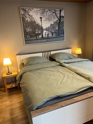 2 habitaciones, cuna de viaje y wifi 