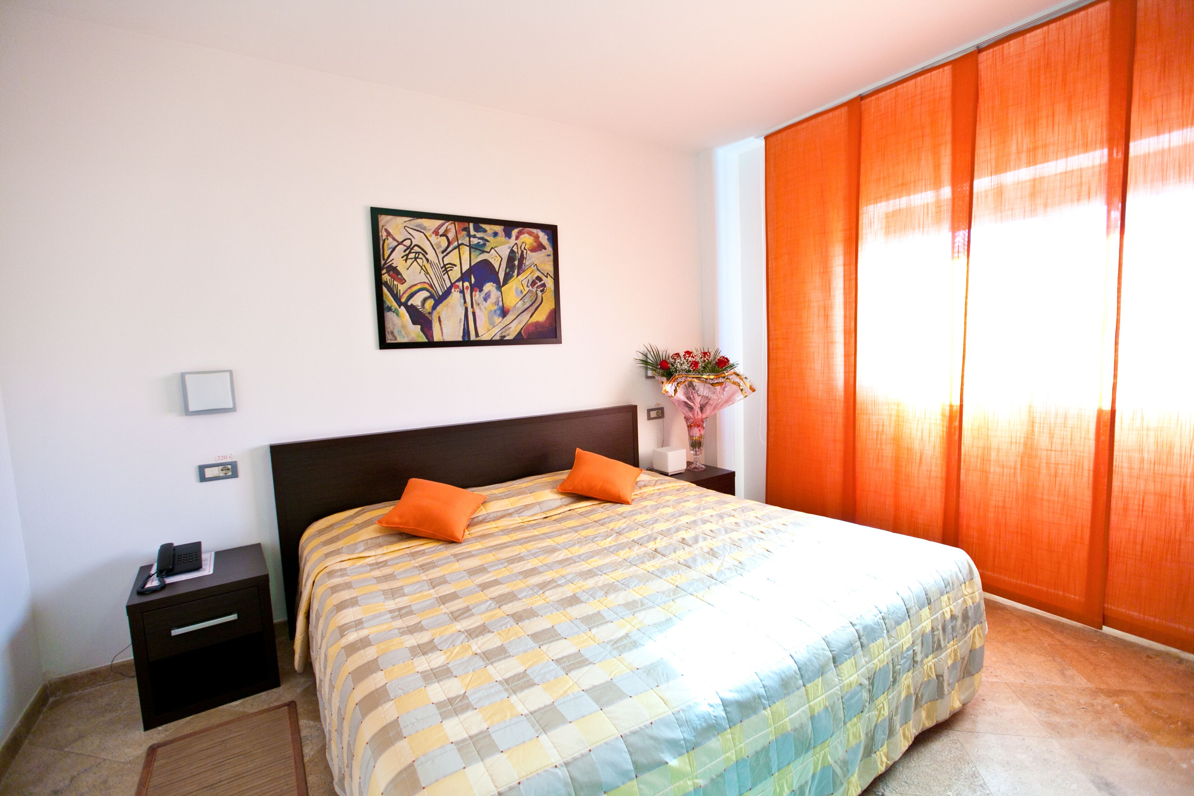 Klassieke studio | Een minibar, een kluis op de kamer, individueel gedecoreerd