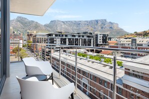 Balcony - Docklands 502 (Cape Town)