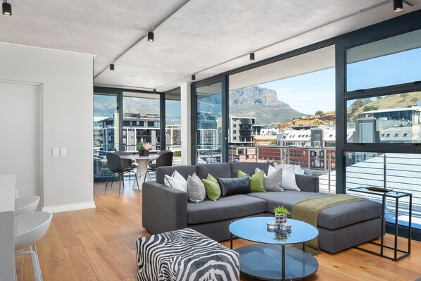 Interior - Docklands 502 (Cape Town)