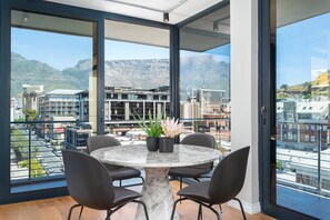 In-room dining - Docklands 502 (Cape Town)