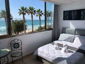 Classic Studio, Sea View | Down comforters, minibar, desk, iron/ironing board - Sea Line From R&A Group (Bat Yam)