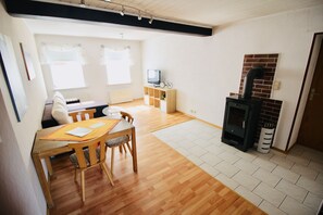 Apartamento (Ferienwohnung) | Zona de estar | Una televisión
