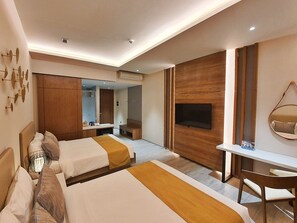 Premium bedding, minibar, in-room safe, individually decorated - Nouveau Resort (Mahinog)
