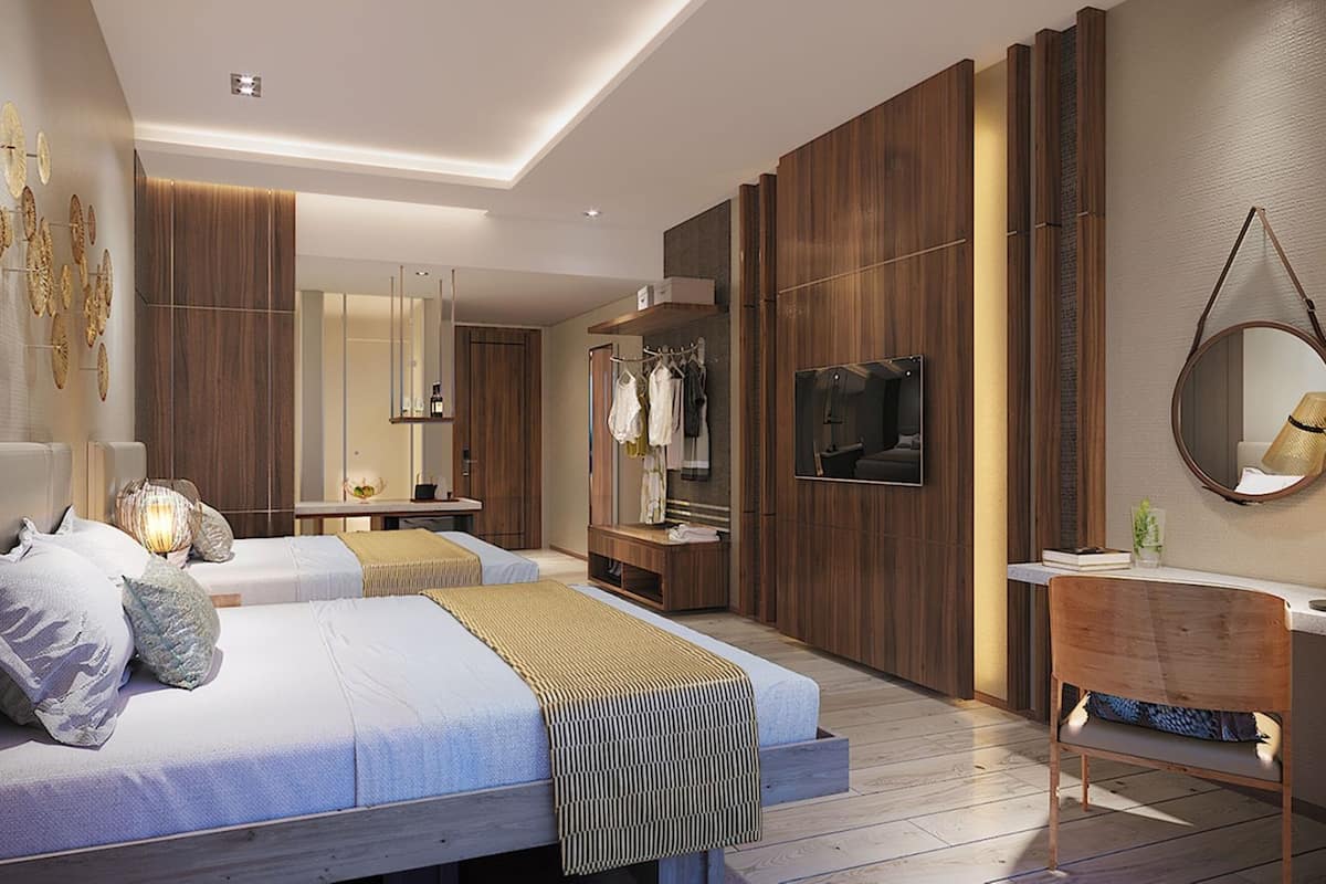 Premium bedding, minibar, in-room safe, desk