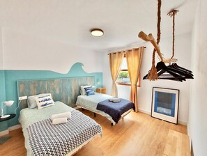 2 bedrooms - Ana Apartment with Balcony (Punta del Hidalgo)