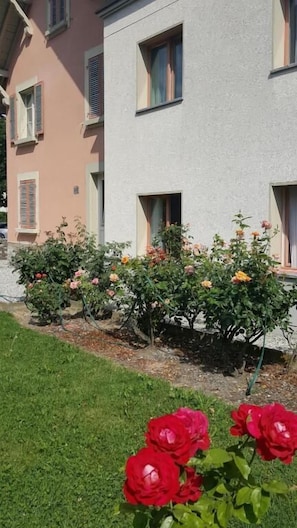 Property grounds - Hotel les Berges (Chippis)
