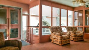 Télévision à écran plat