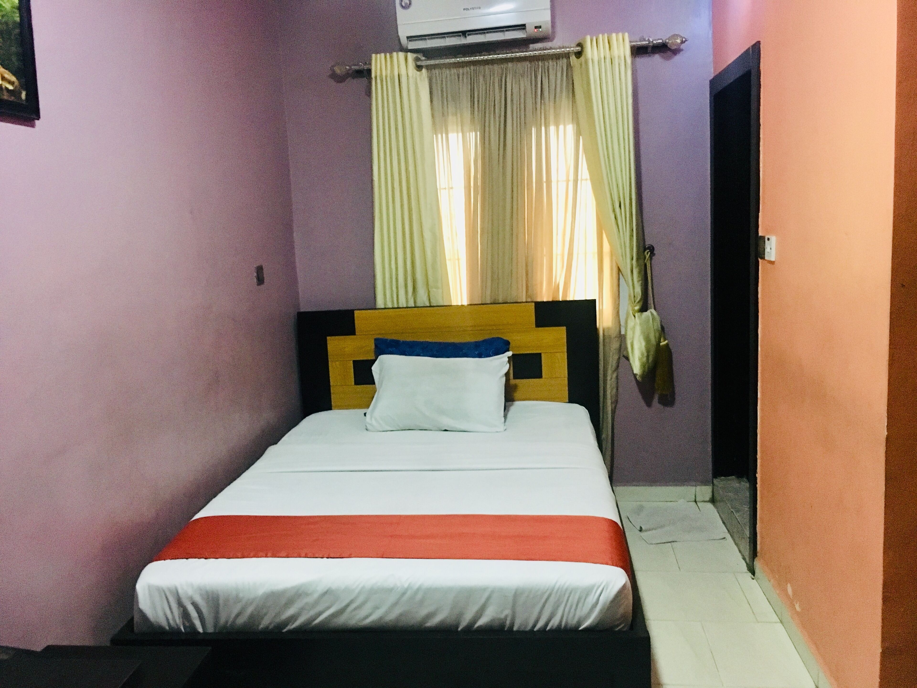 In-room safe, free WiFi, bed sheets, wheelchair access