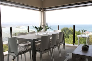 Luksushuoneisto | Näkymä rannalle/valtamerelle