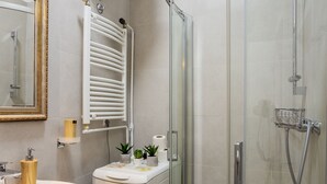 Appartement Ville, 1 chambre | Salle de bain