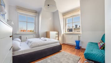 1 habitación, decoración personalizada y muebles diferentes