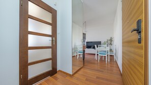 Apartment (49C/18) | Living area