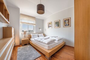 Lägenhet (Łokietka 49A/13) | Individuell inredning, unika möbler och strykjärn/strykbräda