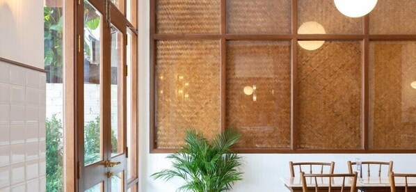 Cafe - Dear Friend, Home (Chiang Rai)