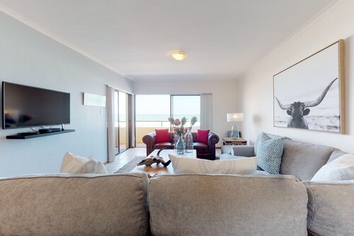Blouberg Bliss - Beach Condo