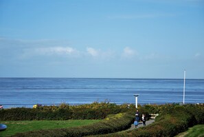 Apartment, 2 Bedrooms, Balcony | Beach/ocean view