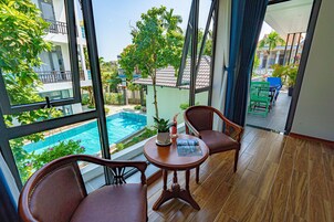 Deluxe Double or Twin Room, Pool View | Premium bedding, pillowtop beds, minibar, desk