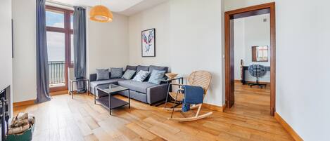 Apartment (5) | 3 Schlafzimmer, Bügeleisen/Bügelbrett, kostenloses WLAN, Bettwäsche