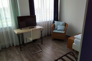 Business-Einzelzimmer | Allergikerbettwaren, individuell dekoriert, individuell eingerichtet