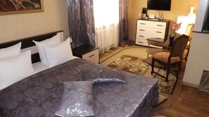 标准双人房 (with sofa bed)