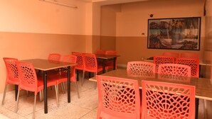 Restaurant - Yalung Retreat (Gangtok)