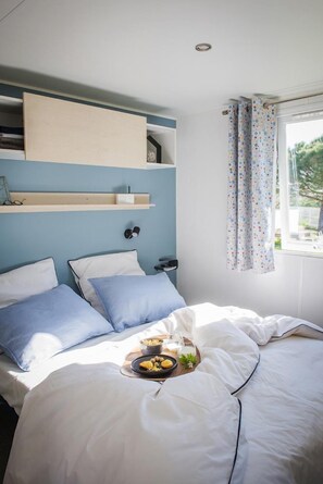 Mobile Home (Drenec) | Décoration personnalisée, ameublement personnalisé, rideaux occultants
