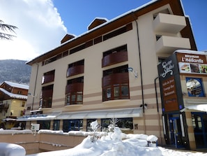 Exterior - Comfortable studio with balcony and WiFi, pets allowed in Brides-les-Bains (Brides-les-Bains)