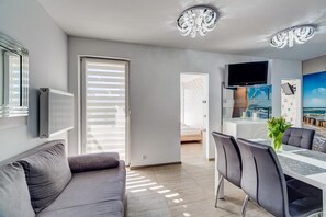 Apartment (8) | 2 Schlafzimmer, kostenloses WLAN, Bettwäsche