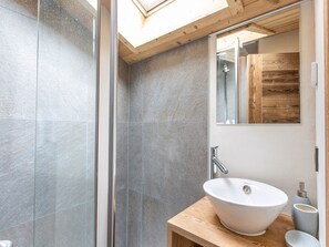 Bathroom - Cozy Chalet - 1 BR - 4 Pers - Terrace - Parking (La Clusaz)