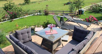 Ferienhof Gräfe - Fewo "Frühlingswiese" mit Terrasse, Pool & Sauna