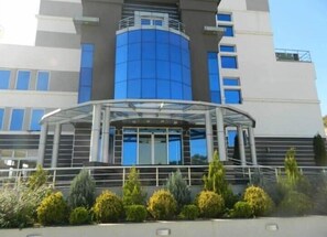 Exterior - Hotel Gold Dooel GMBH (Semenishte)