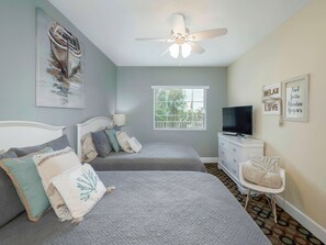 2 Schlafzimmer, Bügeleisen/Bügelbrett, Reisekinderbett, WLAN