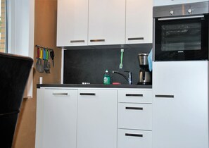 아파트, 침실 1개, 테라스, 정원 (Unterdeck) | 전용 주방 | 냉장고, 전자레인지, 쿡탑, 커피/티 메이커