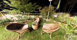 Tempat makan outdoor