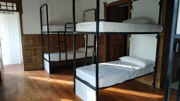 Premium bedding, down comforters, in-room safe, individually decorated