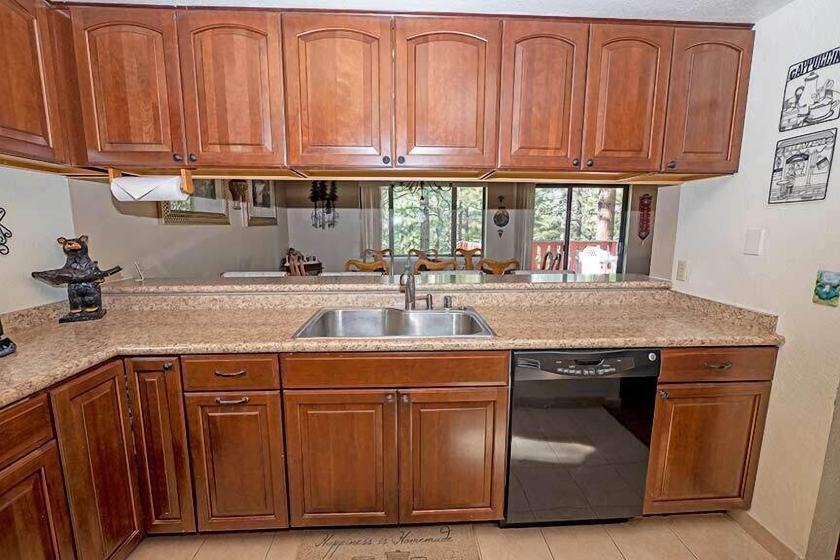 微波炉、烤箱、炉灶、洗碗机