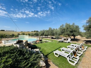 Outdoor pool - Turquoise House & have fun at Villa Campus (Santarém)