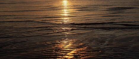 Una spiaggia nelle vicinanze