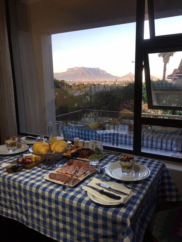 Desayuno continental incluido los fines de semana