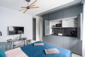 1 bedroom, iron/ironing board, free WiFi