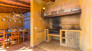 Dining - CAN MOLETA  Finca for 8 people near Porto Cristo (Manacor (Porto Cristo))