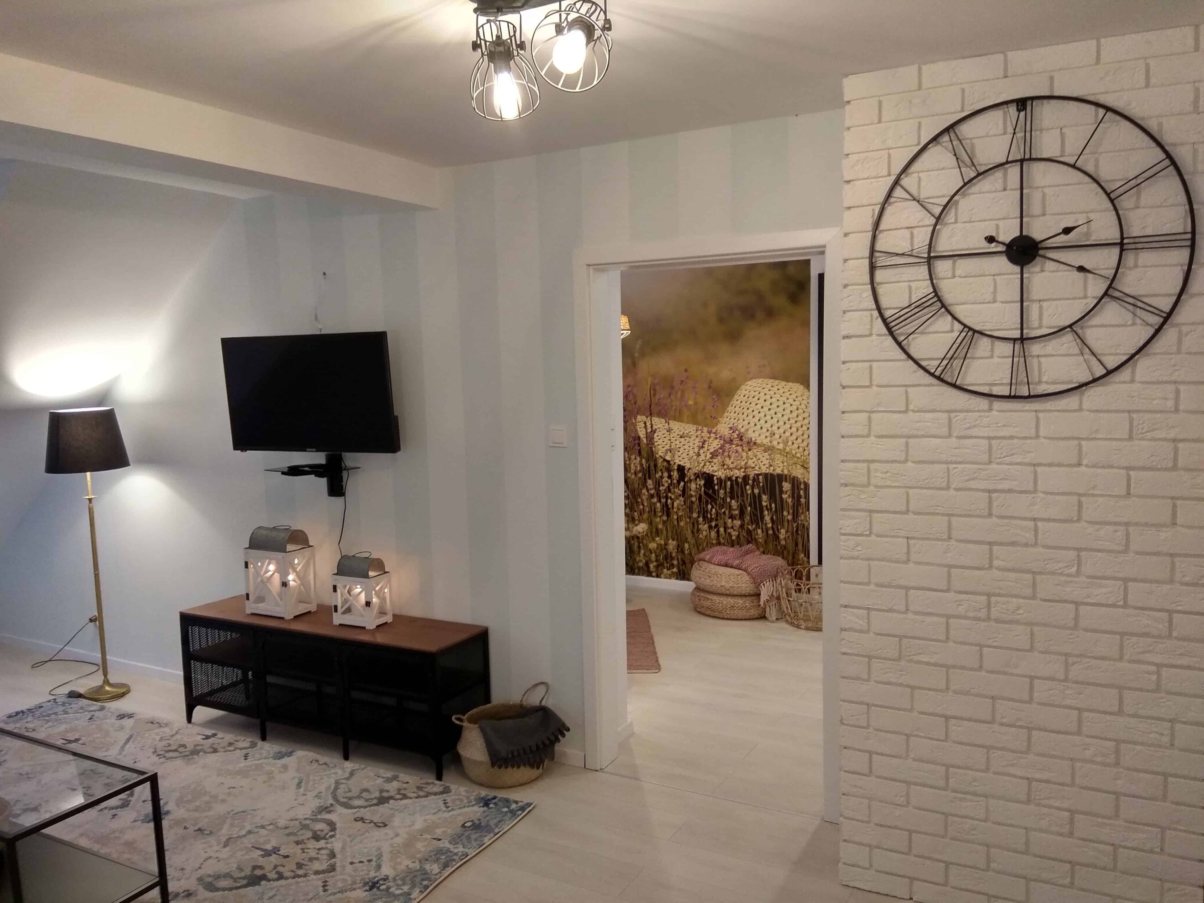 Apartment, Mountain View | Living area | Flat-screen TV